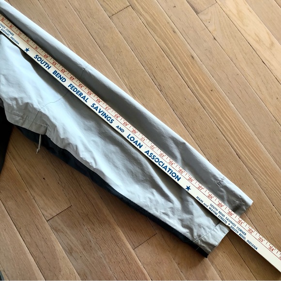 The North Face Gray HyVent Waterproof Full Zip Removeable Hood Jacket Men's L - Picture 13 of 13